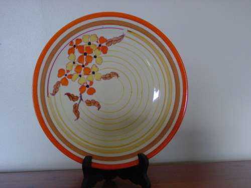Beautiful Clarice Cliff Bizarre Plate