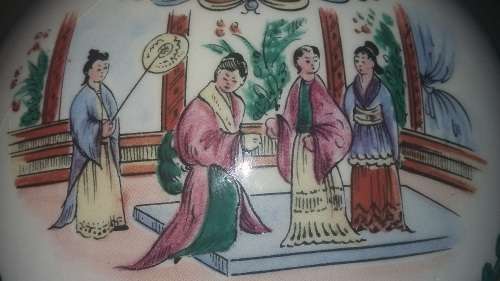 AMAZING LARGE CHINESE PORCELAIN FAMILLE VASE - SIGNED!!