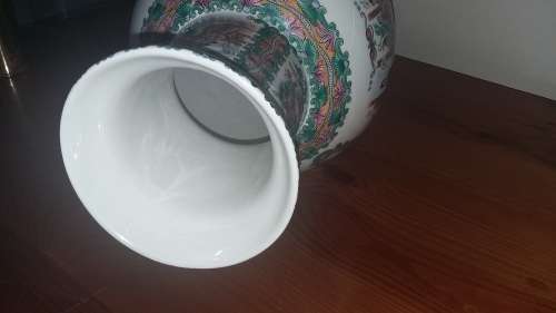 AMAZING LARGE CHINESE PORCELAIN FAMILLE VASE - SIGNED!!