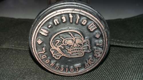 WW11 GERMAN TOTENKOPF SKULL STAMP