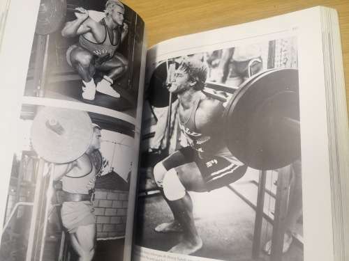 Arnold Schwarzenegger The New Encyclopedia of Modern Bodybuilding