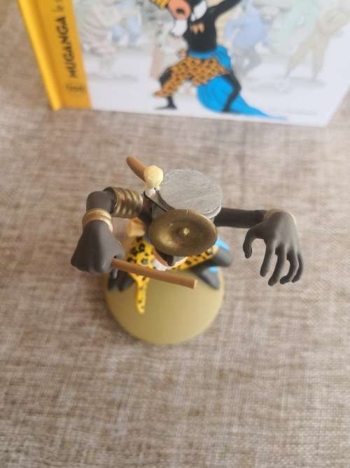 Tintin in the Congo - Muganga figurine
