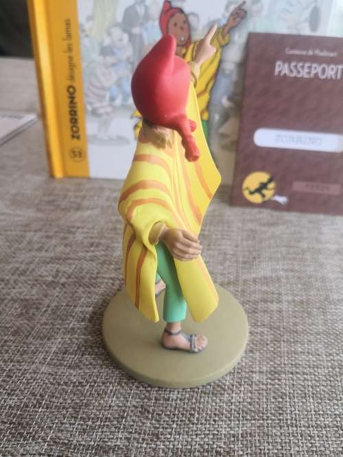 Tintin - The Prisoners of the Sun - Zorrino Figurine