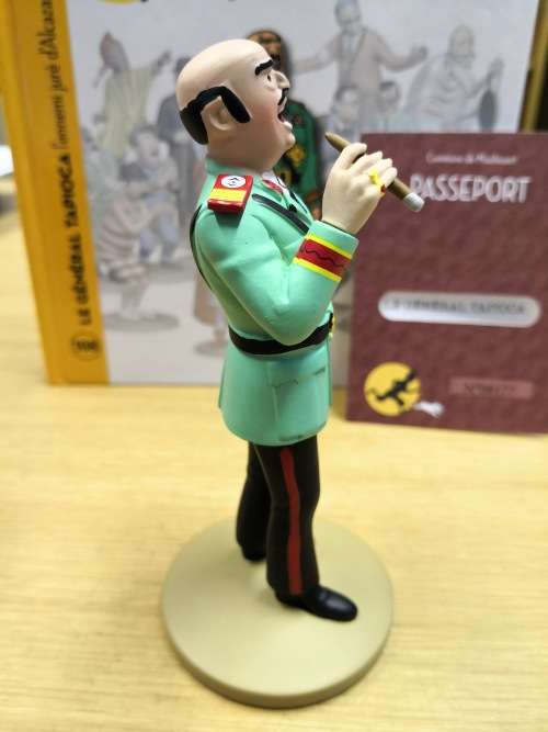 Tintin and the Picaros - General Tapioca