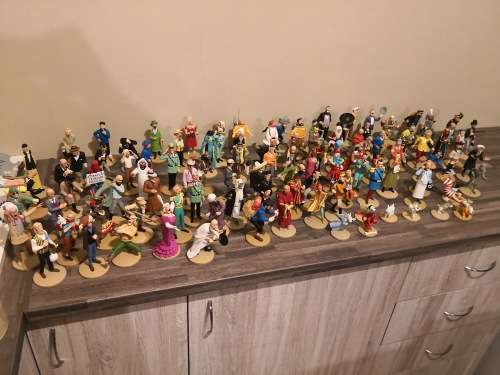 Tintin and the Crab with the Golden Claw - Omar Ben Salaad - trader and trafficker figurine