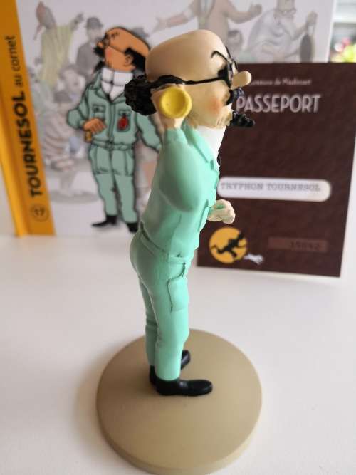 Tintin - Destination Moon - Professor Calculus - with hearing aid - from page 43