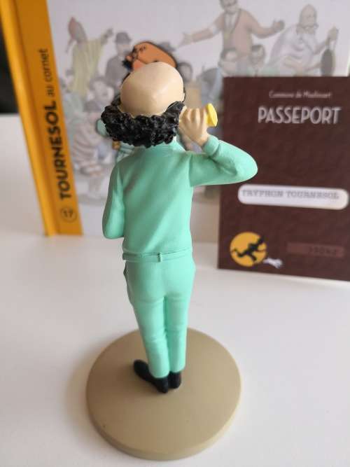 Tintin - Destination Moon - Professor Calculus - with hearing aid - from page 43