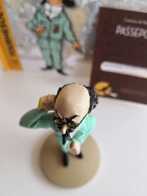Tintin - Destination Moon - Professor Calculus - with hearing aid - from page 43