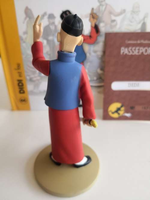 Tintin - The Blue Lotus - Didi - the crazy - from page 13