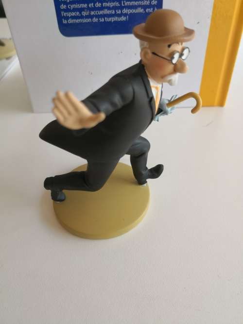 Tintin - The Secret of the Unicorn - Aristide Filoselle - The wallet thief - from page 32