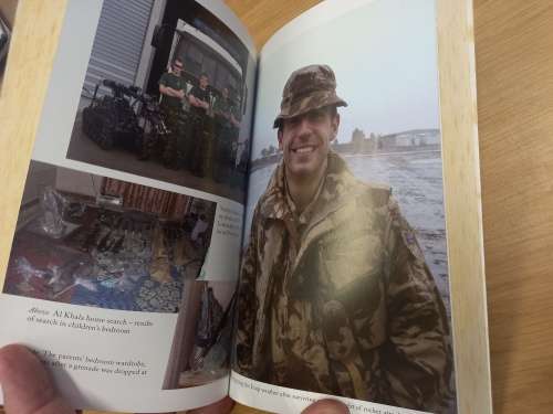 Red One - a Bo.. disposal expert on the front line