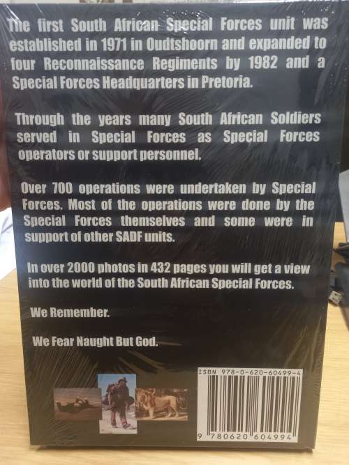We Fear Naught But God - the pictorial edition of the South African Special Forces - Paul J Els