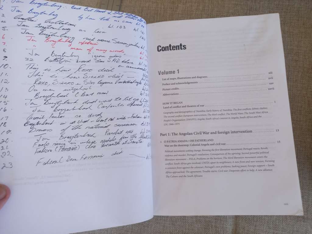 The Terrible Ones: The Complete History of 32 Battalion - Piet Nortje