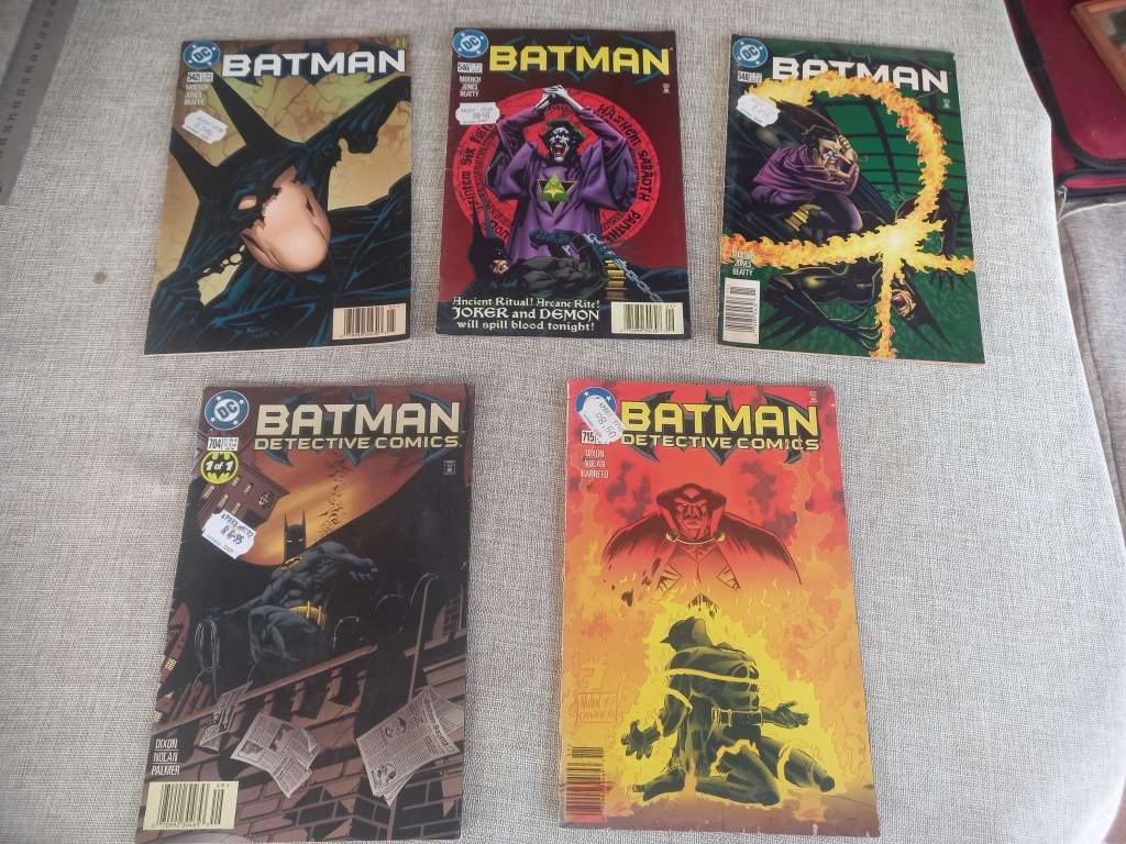 Batman comics x 5