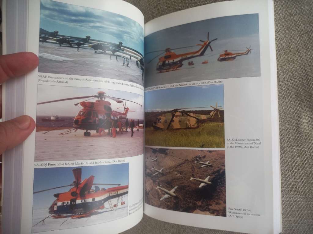 TUMULT IN THE CLOUDS - STORIES FROM THE SOUTH AFRICAN AIR FORCE, 19202010 - Dean Wingrin