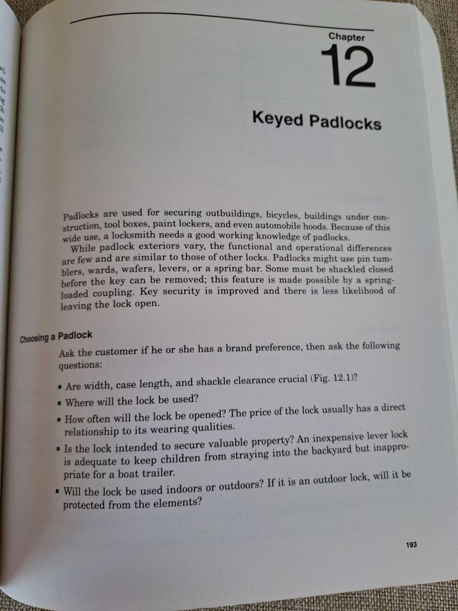 The Complete Book of Locks and Locksmithing 5th Edition - Bill Phillips