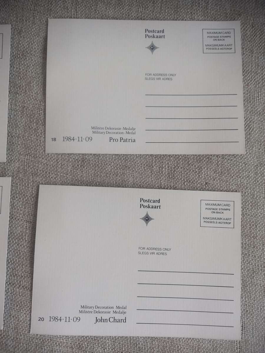 Medal postcards x 4 ( Honoris Crux / Pro Patria / De Wet and John Chard )