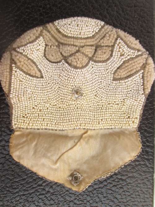 BEAUTIFUL VINTAGE PURSE