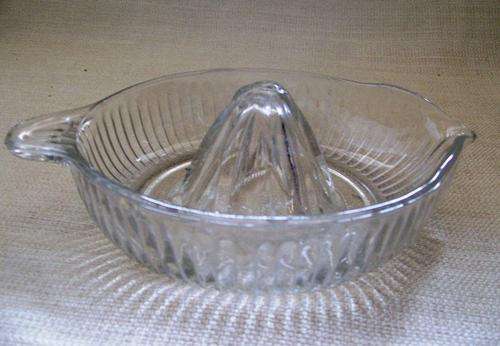 LARGE PRESSED GLASS CITRUS JUICER