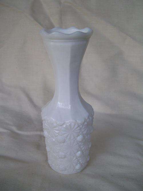 MILK GLASS VASE