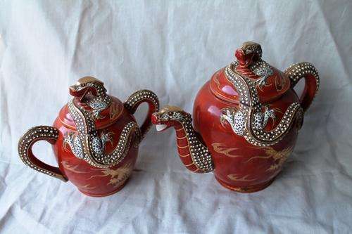 VINTAGE JAPANESE SATSUMA TEA POT AND -CADDY