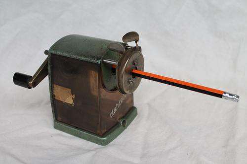 VINTAGE PENCIL SHARPENER