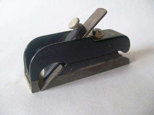 VINTAGE BULL NOSE PLANE