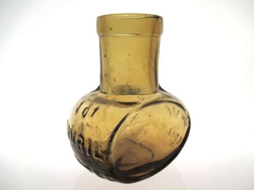 LIGHT AMBER ANTIQUE BOVERIL BOTTLE