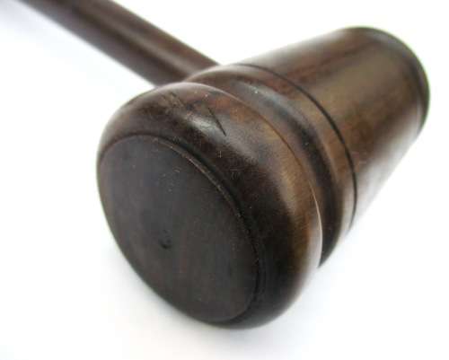 GAVEL/MALET