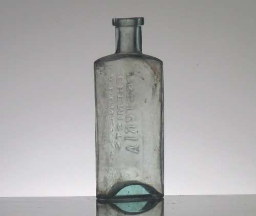 ANTIQUE A.A. BONES CHEMIST PRETORIA BOTTLE