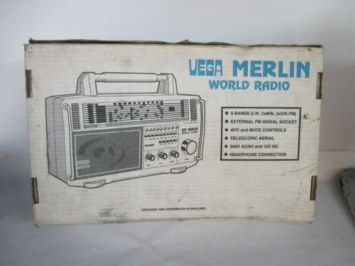 VINTAGE VEGA MERLIN WORLD RADIO
