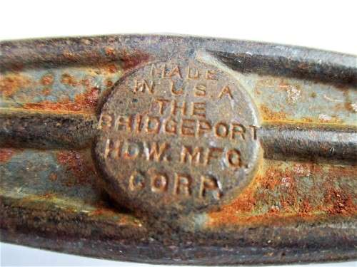 VINTAGE SURE GRIP NAIL PULLER U.S.A.