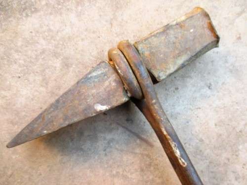 VINTAGE BLACKSMITH CHISEL