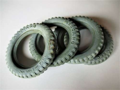 VINTAGE MECCANO RUBBER TOY TYERS