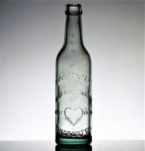 VINTAGE RANDFONTEIN MINERAL WATER Co. BOTTLE