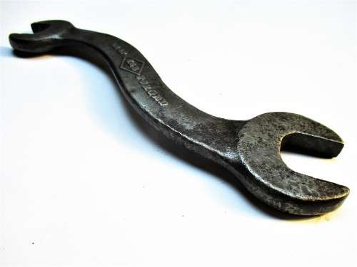 K and B BRAND SPANNER