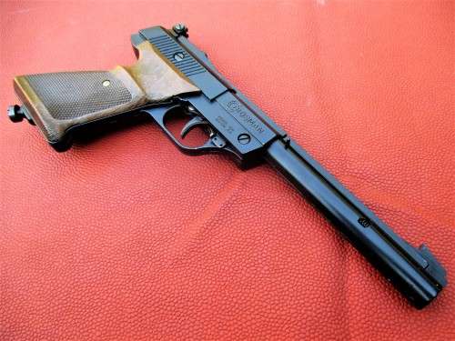 CROSMAN .177 CO2 BB PISTOL (AIR GUN)