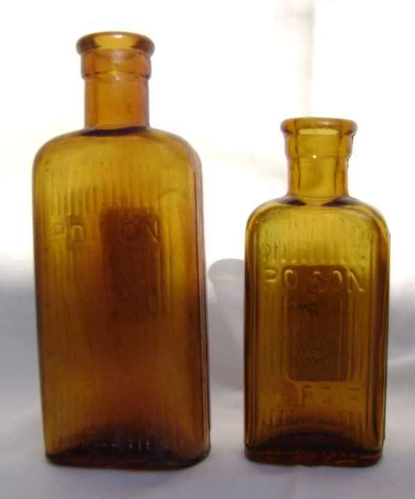 Two Brown Poison/Vergif Bottles