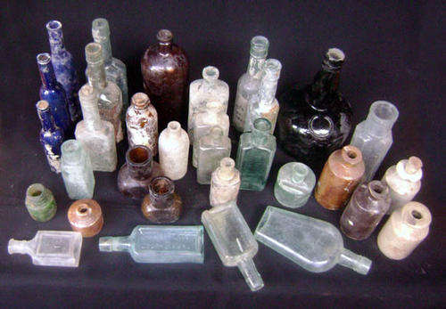 Crazy R1 Start!!  32 x Victorian Bottles