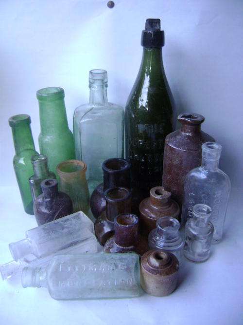Antique Bottles. R1 Start.