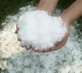 Enjoy a white Christmas INSTANT SNOW - PACKED FOR 20 PEOPLE