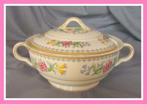 Beautiful 21pc Maddock Part-Dinner Service- Take a moment!