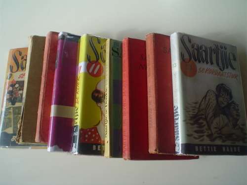 9 x Saartjie boeke - Bettie Naude