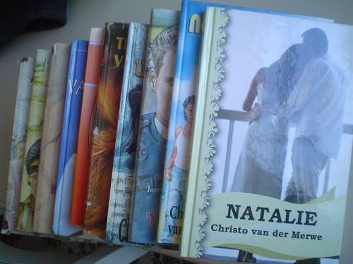 11 x Christo van der Merwe hardeband boeke
