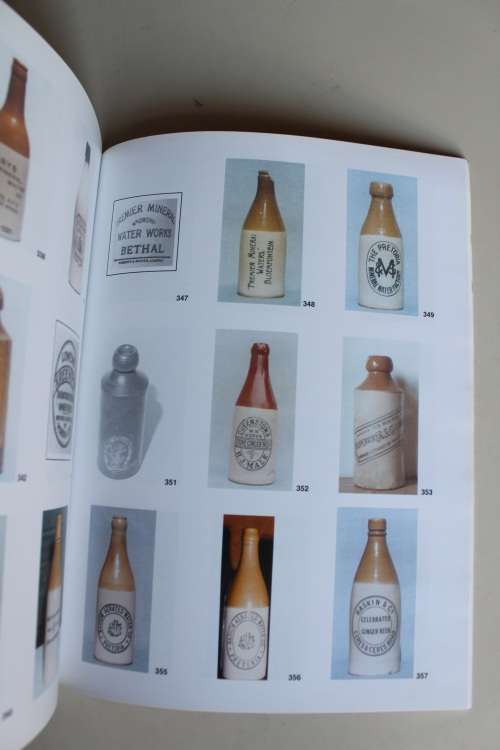 An SIGNED: illustrated guide to Ginger Beer Bottles for South African Collectors - Lastovica