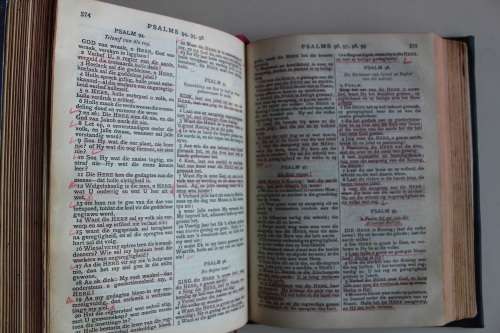 Egte 1933 eerste uitgawe Afrikaanse Bybel in leer herbind