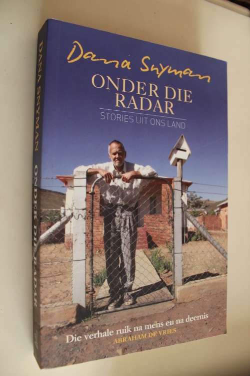 Onder Die Radar -  Dana Snyman
