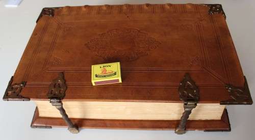 Very large most beautiful Staten-Generaal Bijbel Bybel Bible with copper / brass clasps