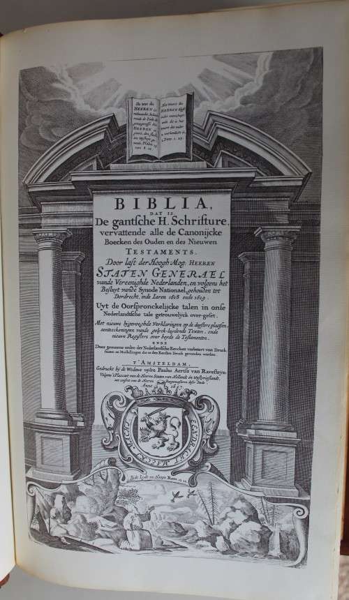 Very large most beautiful Staten-Generaal Bijbel Bybel Bible with copper / brass clasps