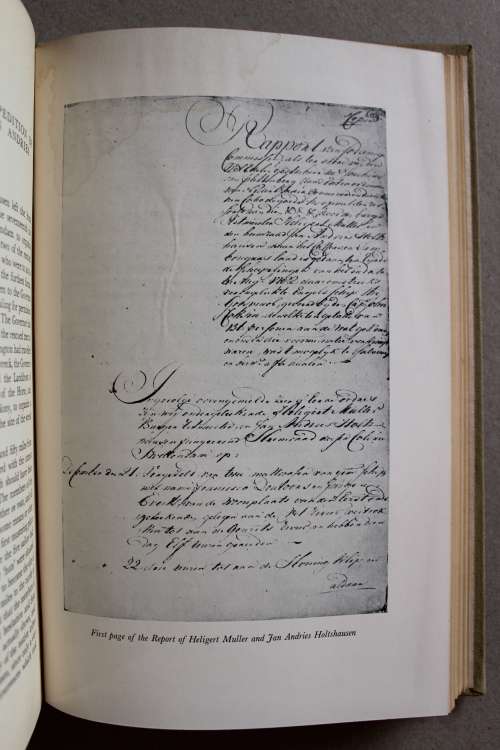 A Source Book on the Wreck of the Grosvenor East Indiaman -    Percival Kirby